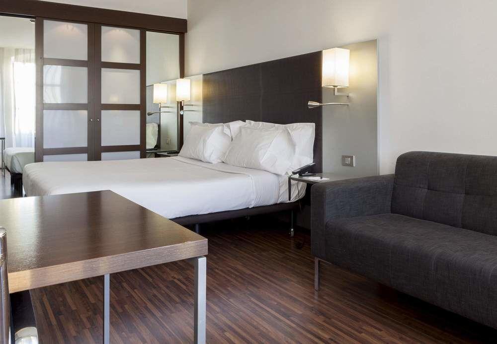 Ac Hotel Torino By Marriott Bagian luar foto
