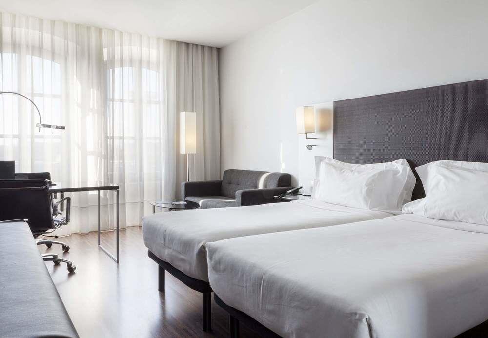 Ac Hotel Torino By Marriott Bagian luar foto