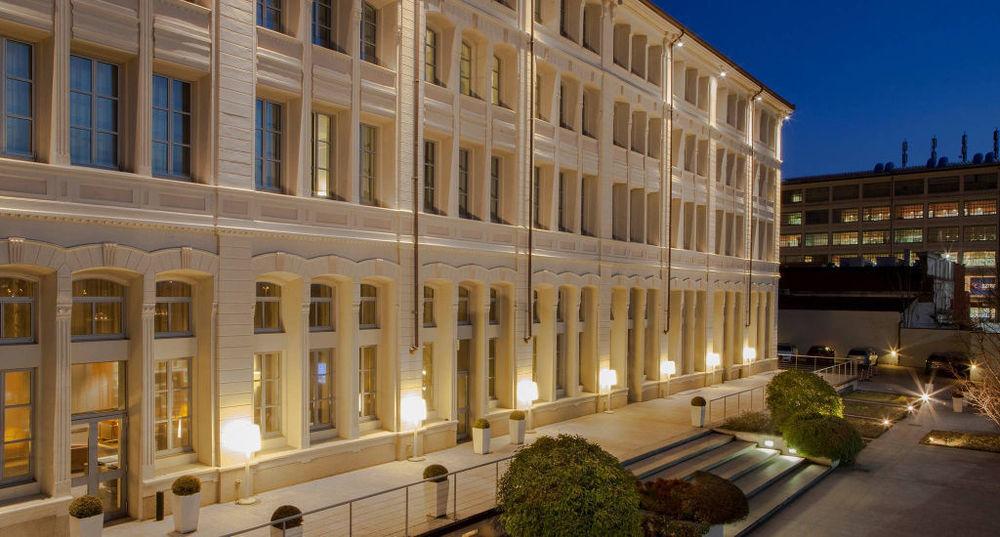 Ac Hotel Torino By Marriott Bagian luar foto