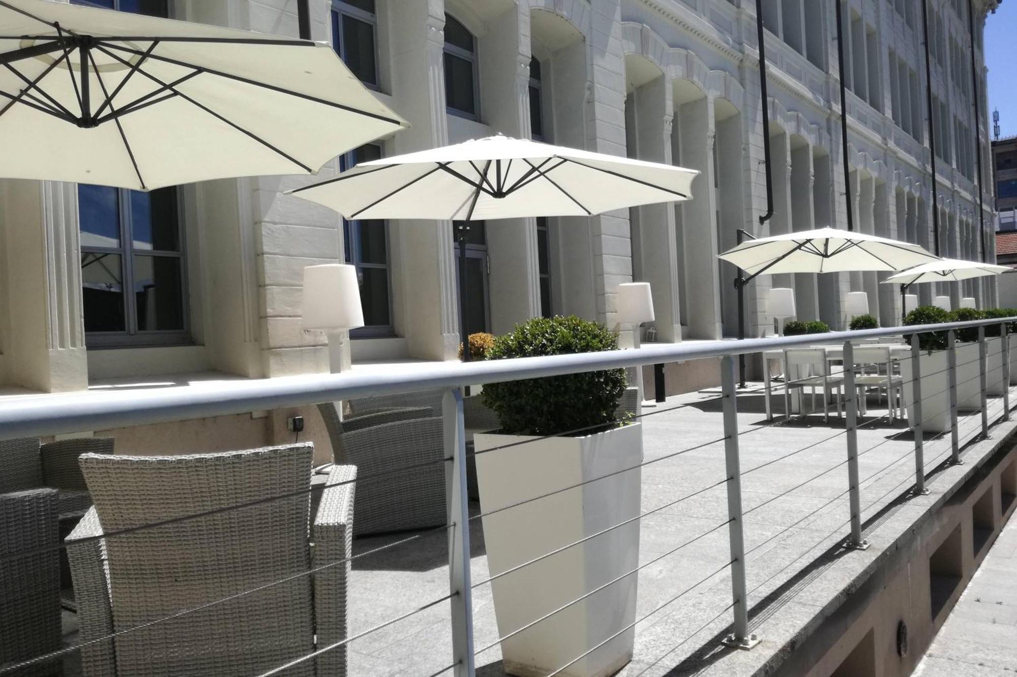 Ac Hotel Torino By Marriott Bagian luar foto