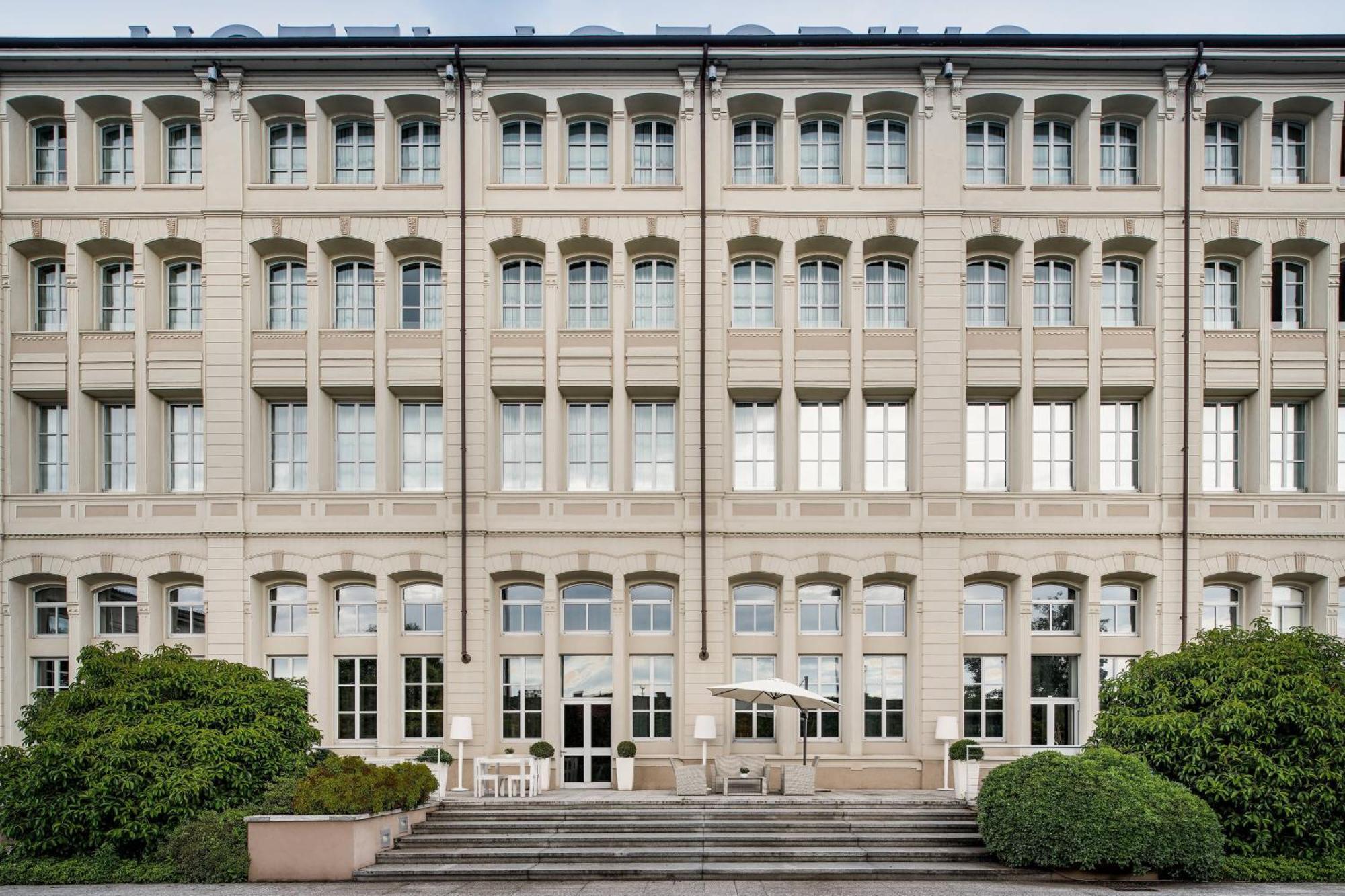 Ac Hotel Torino By Marriott Bagian luar foto