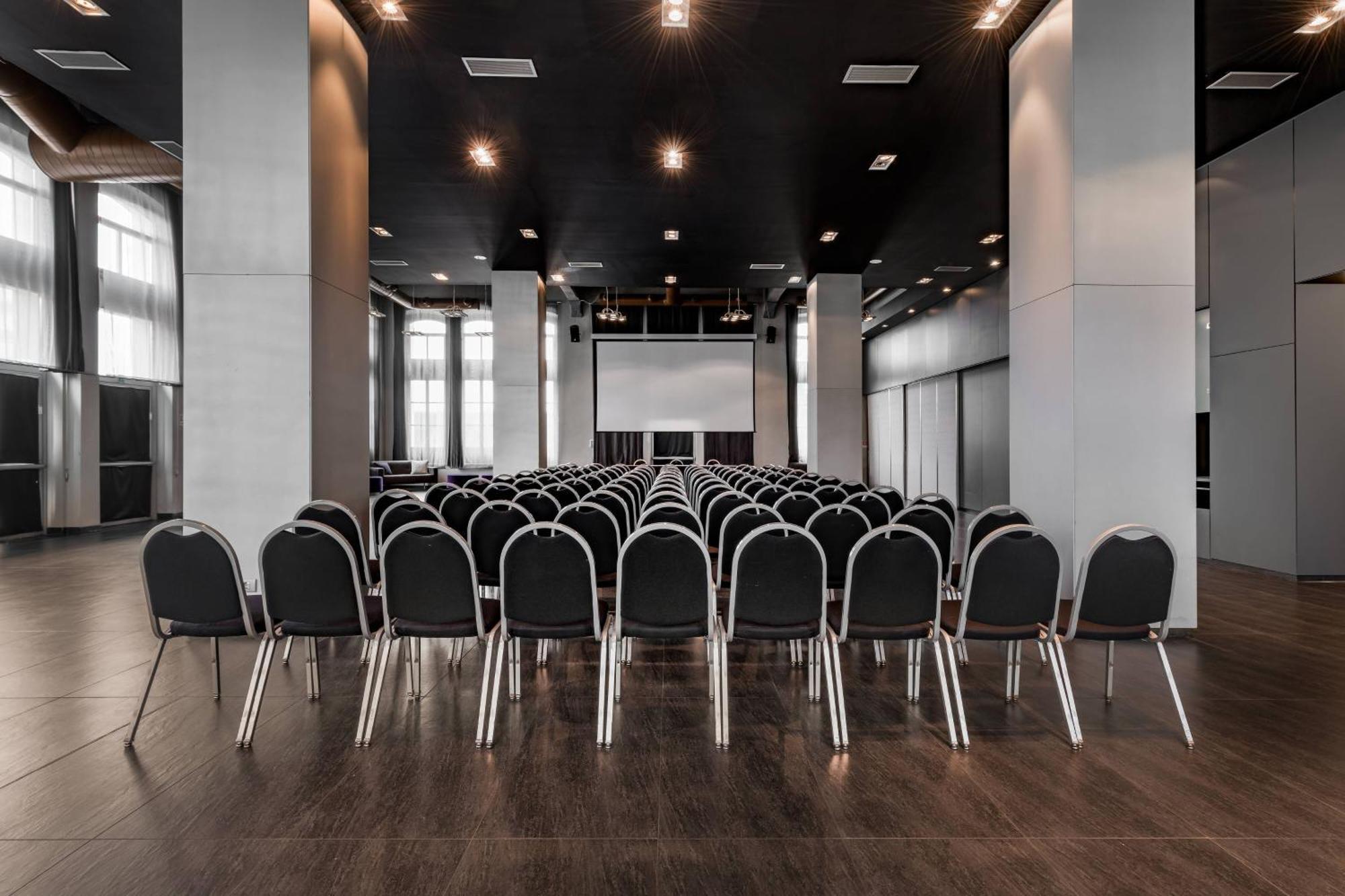 Ac Hotel Torino By Marriott Bagian luar foto