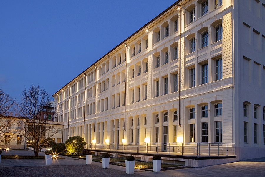 Ac Hotel Torino By Marriott Bagian luar foto